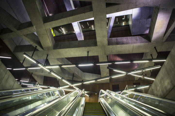 a 4-es metró Fővám téri megállója